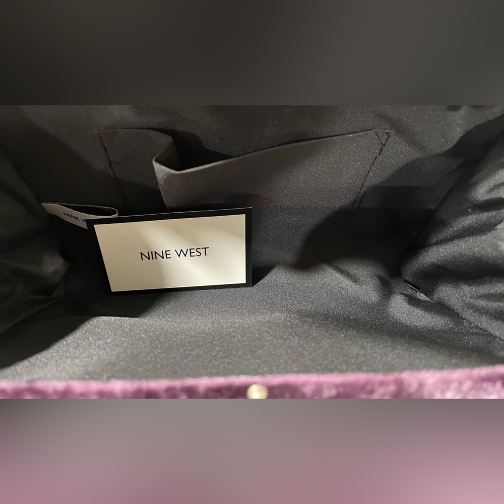 Elegant Purple Velvet Women Bag - Picture 4 of 4
